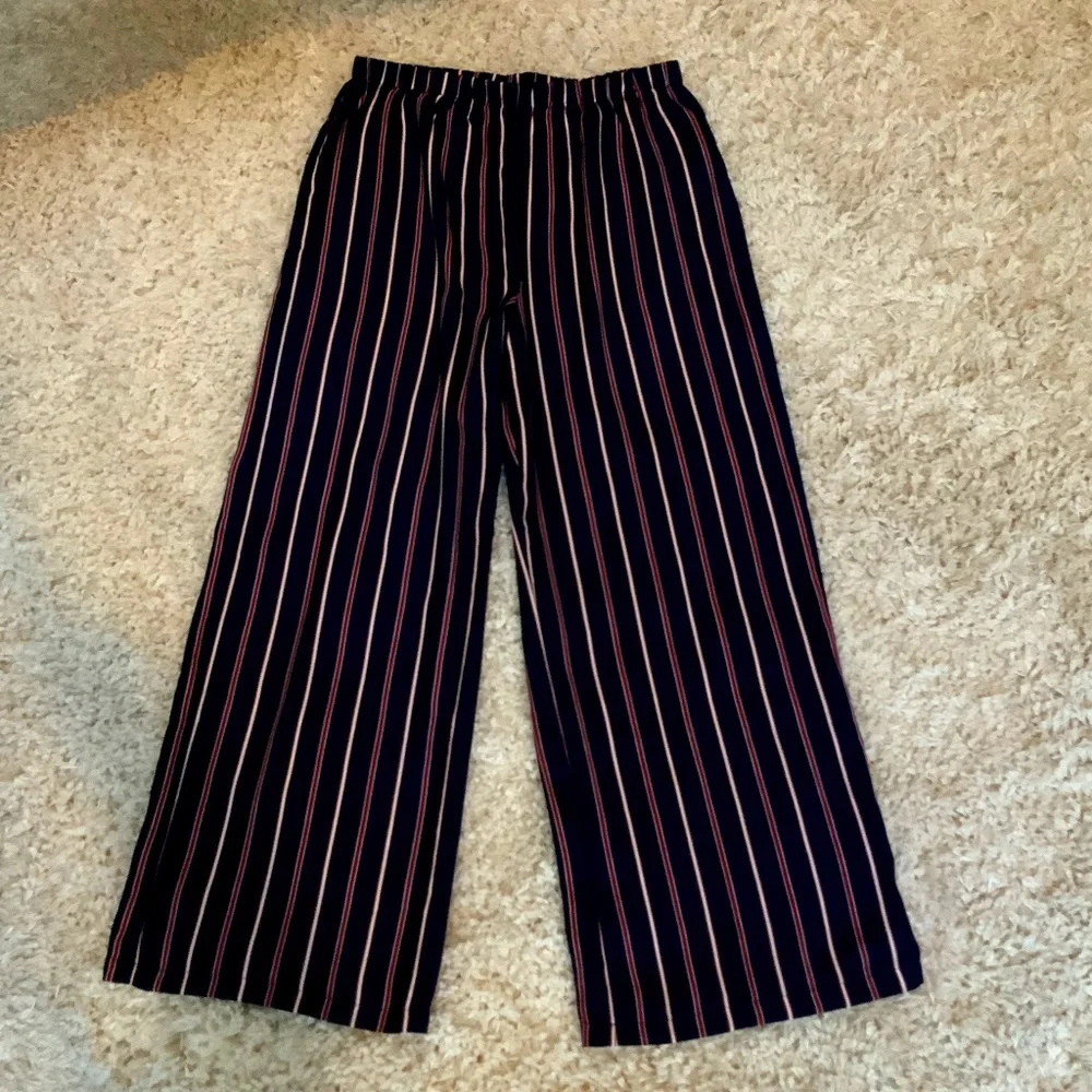 Live to be Spoiled Blue White Red L Wide Leg Pants Lightweight Travel Coastal